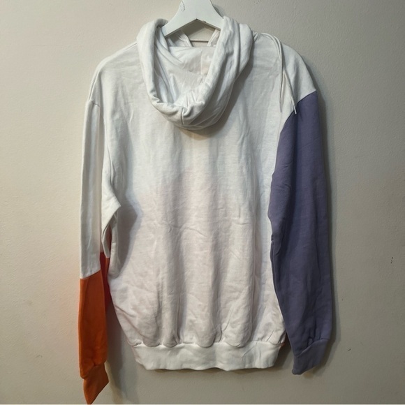 Rugrats hoodie size M worn once 90s nostalgia. - Picture 8 of 13